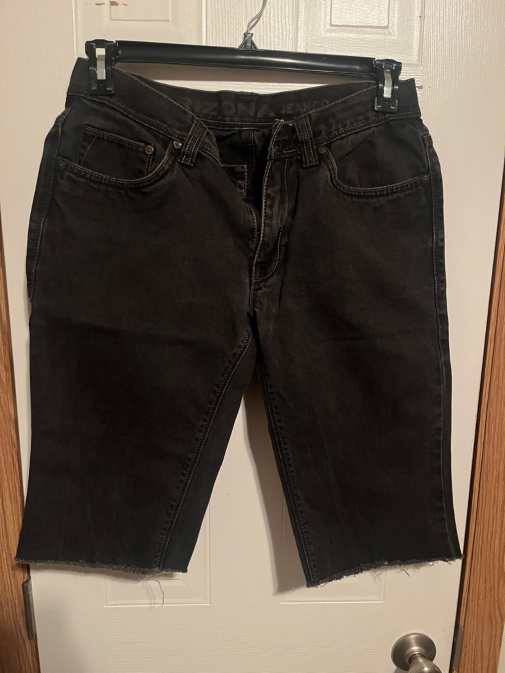 Arizona Jean Company Black Men's Cut-Off Jeans